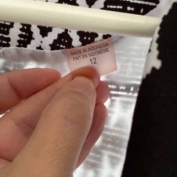 Tanjay  Jacket (12) - Picture 3 of 5